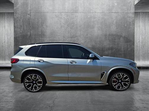 2022 BMW X5 M Base