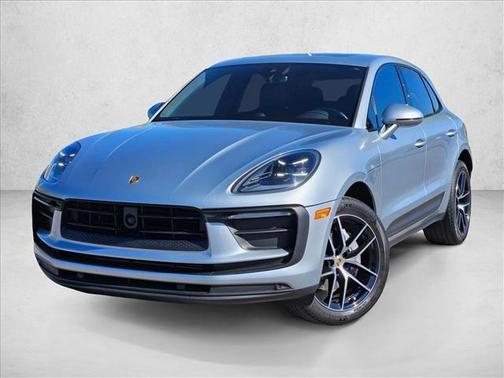 Dolomite Silver Metallic 2023 Porsche Macan Macan