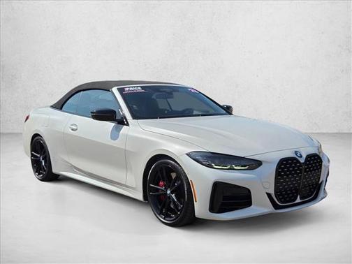 Mineral White Metallic 2023 BMW M440 i