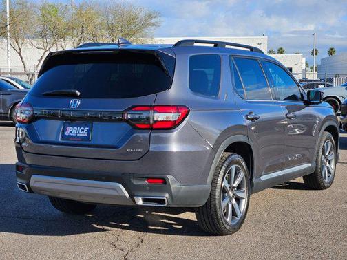 2025 Honda Pilot Elite