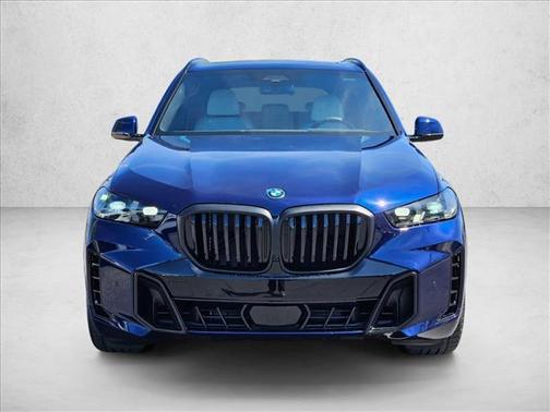 Tanzanite Blue II Metallic 2026 BMW X5 PHEV xDrive50e