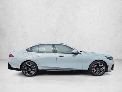 Brooklyn Grey Metallic 2026 BMW 530 xDrive