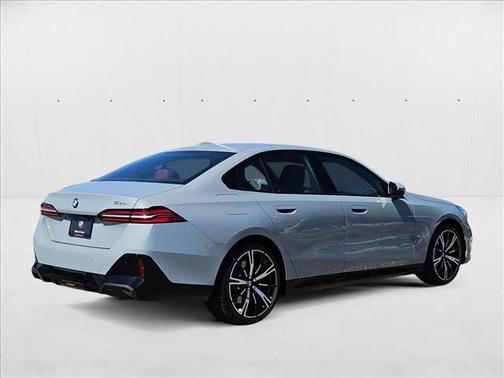 2026 BMW 530 i