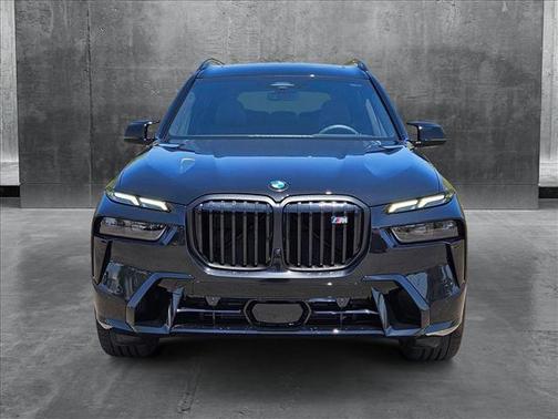 2026 BMW X7 M60i