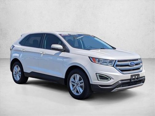White Platinum Metallic Tri-Coat 2017 Ford Edge SEL