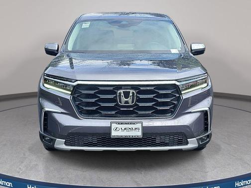 Modern Steel Metallic 2024 Honda Pilot EX-L