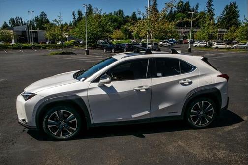 2020 Lexus UX 250h Base
