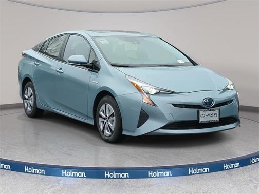 2017 Toyota Prius Four