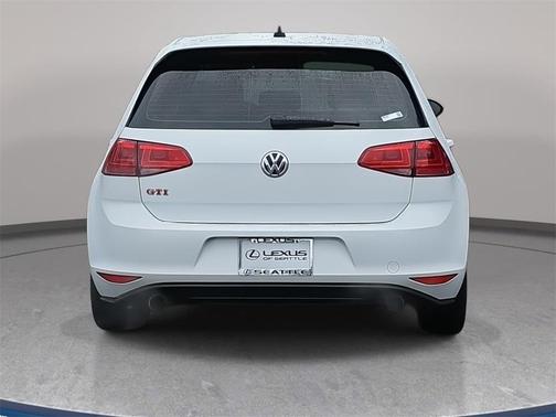 2017 Volkswagen Golf GTI 2.0T SE 4-Door