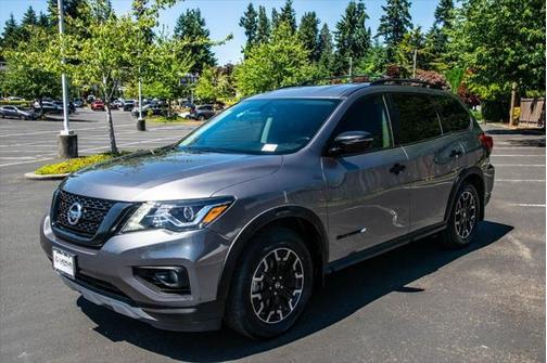 2019 Nissan Pathfinder SV