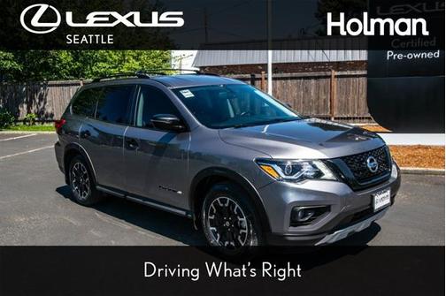 2019 Nissan Pathfinder SV