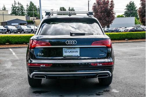 2024 Audi Q5 45 S line Premium Plus