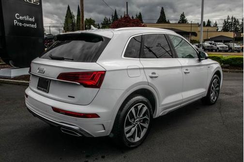 2024 Audi Q5 45 S line Premium Plus