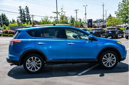 2017 Toyota RAV4 Hybrid Limited