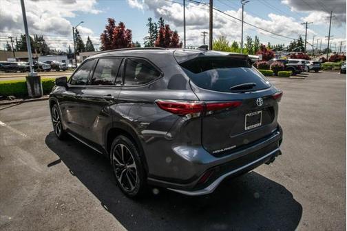 2022 Toyota Highlander XSE