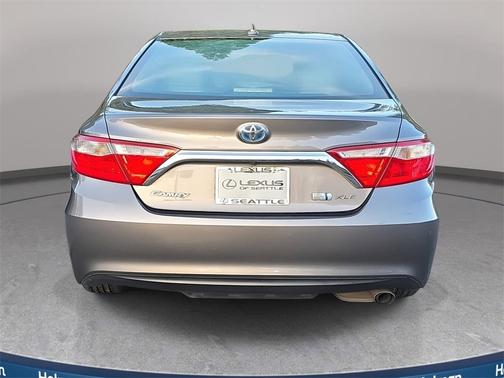2017 Toyota Camry Hybrid XLE