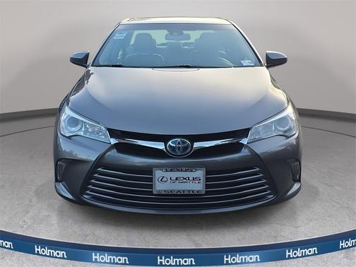 2017 Toyota Camry Hybrid XLE