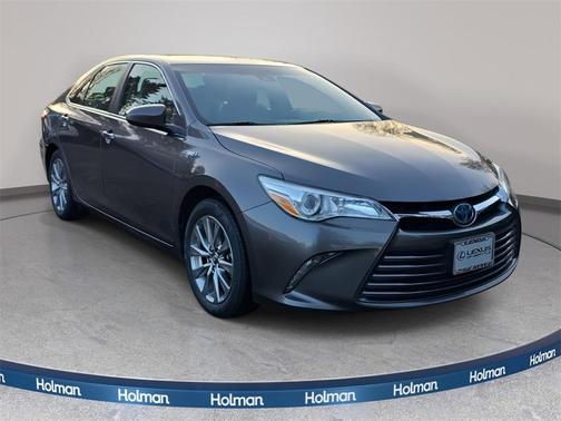 2017 Toyota Camry Hybrid XLE