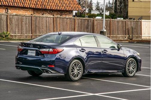 2016 Lexus ES 350 Base