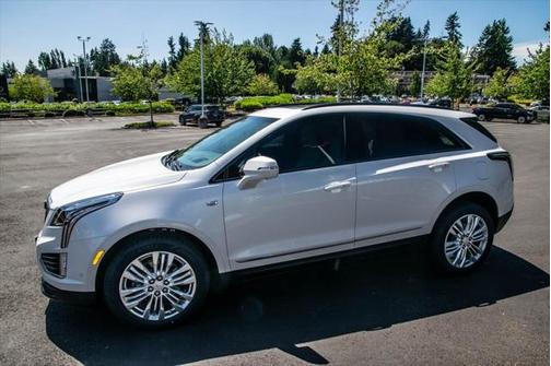 2020 Cadillac XT5 Sport