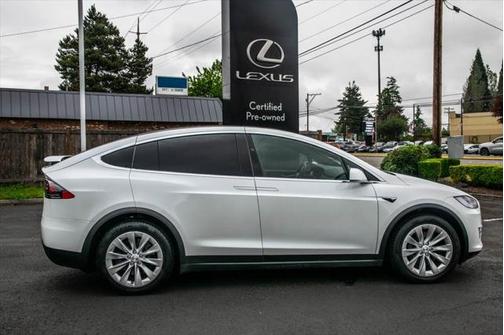 2020 Tesla Model X Long Range Dual Motor All-Wheel Drive
