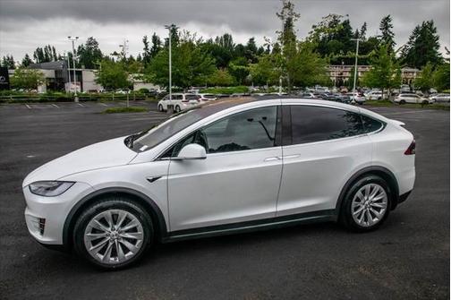 2020 Tesla Model X Long Range Dual Motor All-Wheel Drive