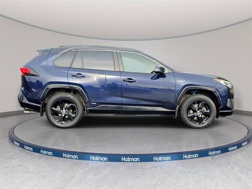 2019 Toyota RAV4 Hybrid SE