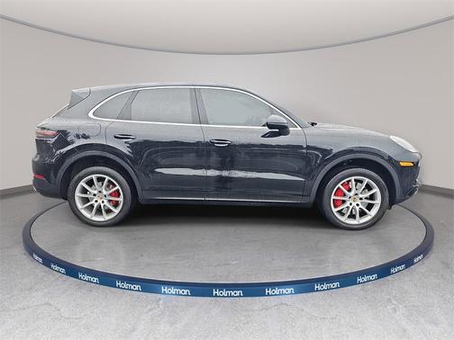2022 Porsche Cayenne Cayenne