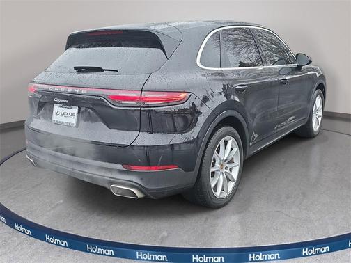 2022 Porsche Cayenne Cayenne