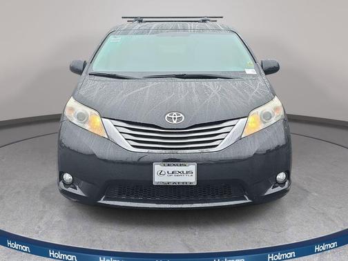 2016 Toyota Sienna XLE