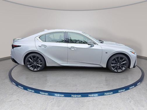 iridium 2025 Lexus IS 300 Base