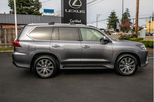 2016 Lexus LX 570 Base