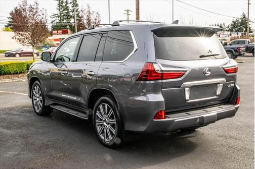 2016 Lexus LX 570 Base