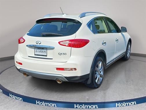 2016 INFINITI QX50 Base