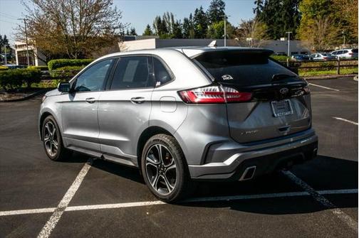 2020 Ford Edge ST