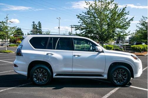 2023 Lexus GX 460 Premium