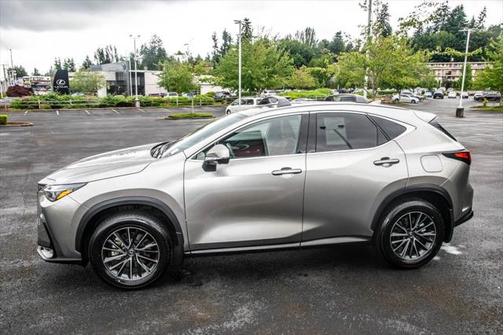 2025 Lexus NX 350h Premium