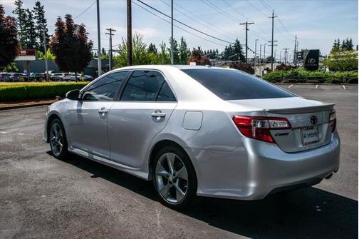 2014 Toyota Camry SE