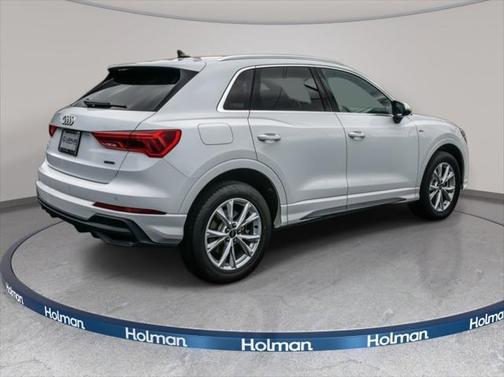 2024 Audi Q3 Premium 45 TFSI S line quattro Tiptronic