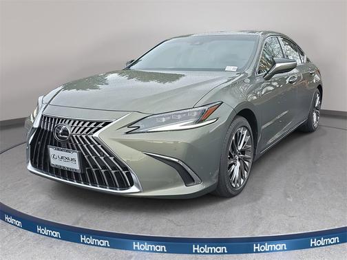 2025 Lexus ES 300h Luxury
