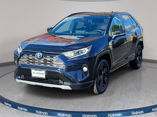 2019 Toyota RAV4 Hybrid SE