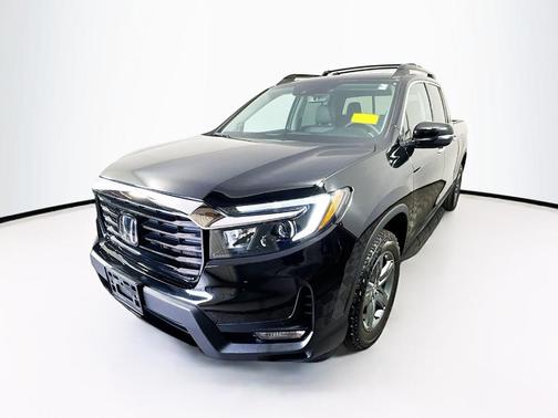 Crystal Black Pearl 2023 Honda Ridgeline RTL-E