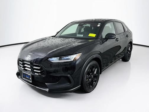 Crystal Black Pearl 2024 Honda HR-V Sport