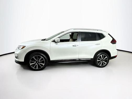 White 2019 Nissan Rogue SL