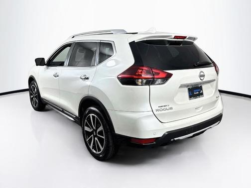 White 2019 Nissan Rogue SL