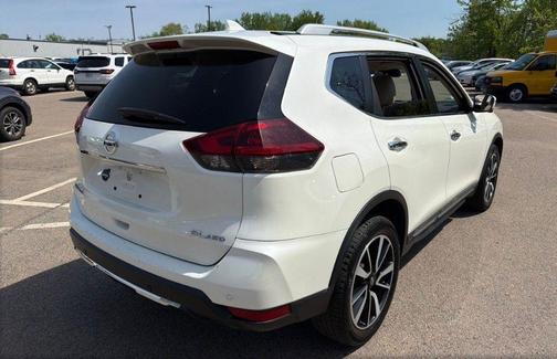White 2019 Nissan Rogue SL