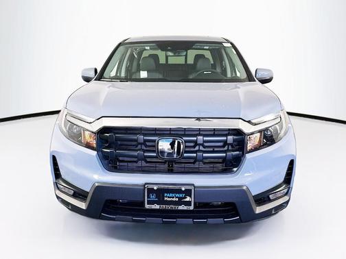 Sonic Gray Pearl 2023 Honda Ridgeline RTL-E