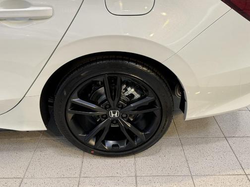 Platinum White Pearl 2026 Honda Civic Si Base