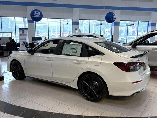 Platinum White Pearl 2026 Honda Civic Si Base
