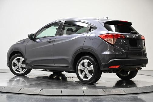 Modern Steel Metallic 2017 Honda HR-V EX-L w/Navigation